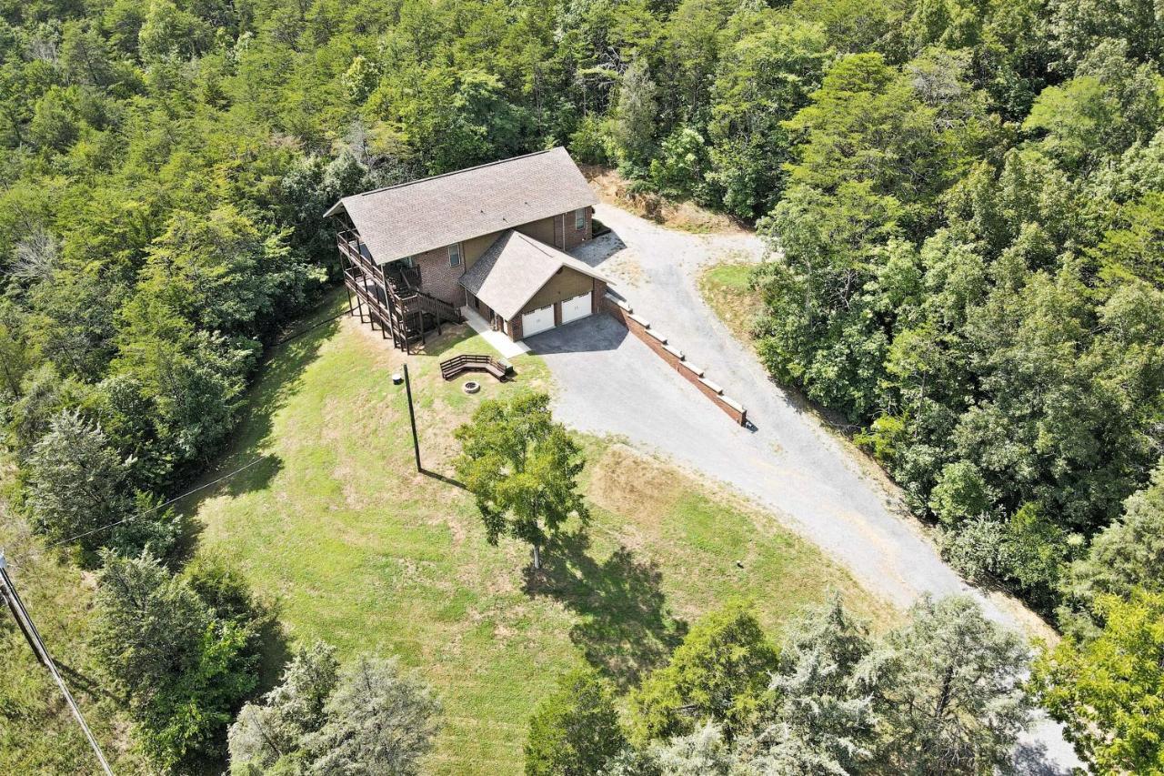 Pet-Friendly Smoky Mountain Retreat With Game Room! Sevierville Luaran gambar